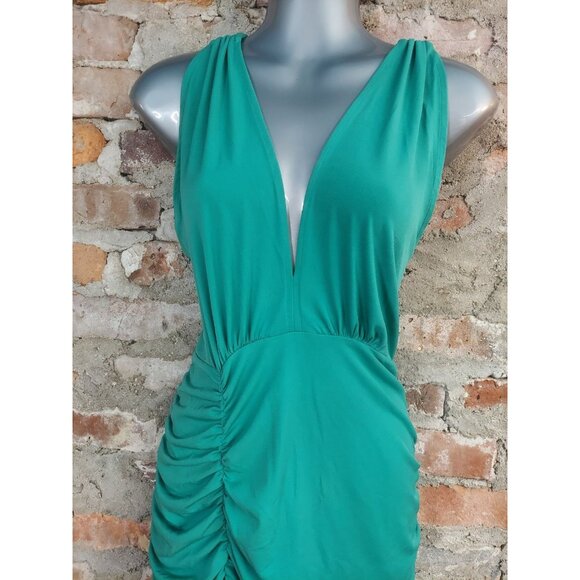 Venus Green Strappy Back Bodycon Fully ruched SEXY! Dress Womens Size XL a - Picture 2 of 4